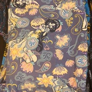 LuLaRoe leggings EUC - Disney Jasmine